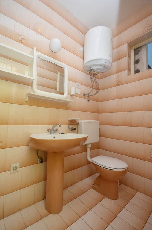 Apartments Secret Garden Водице Екстер'єр фото